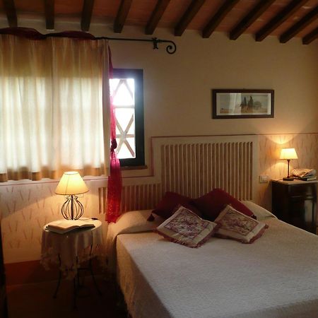 Il Borghetto Tuscan Holidays Сан-Джиминьяно Экстерьер фото