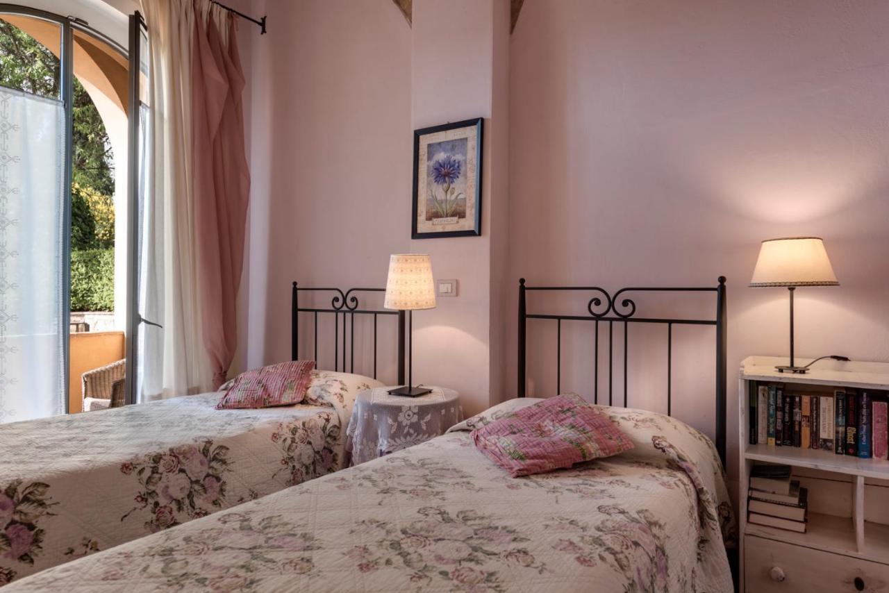 Il Borghetto Tuscan Holidays Сан-Джиминьяно Экстерьер фото