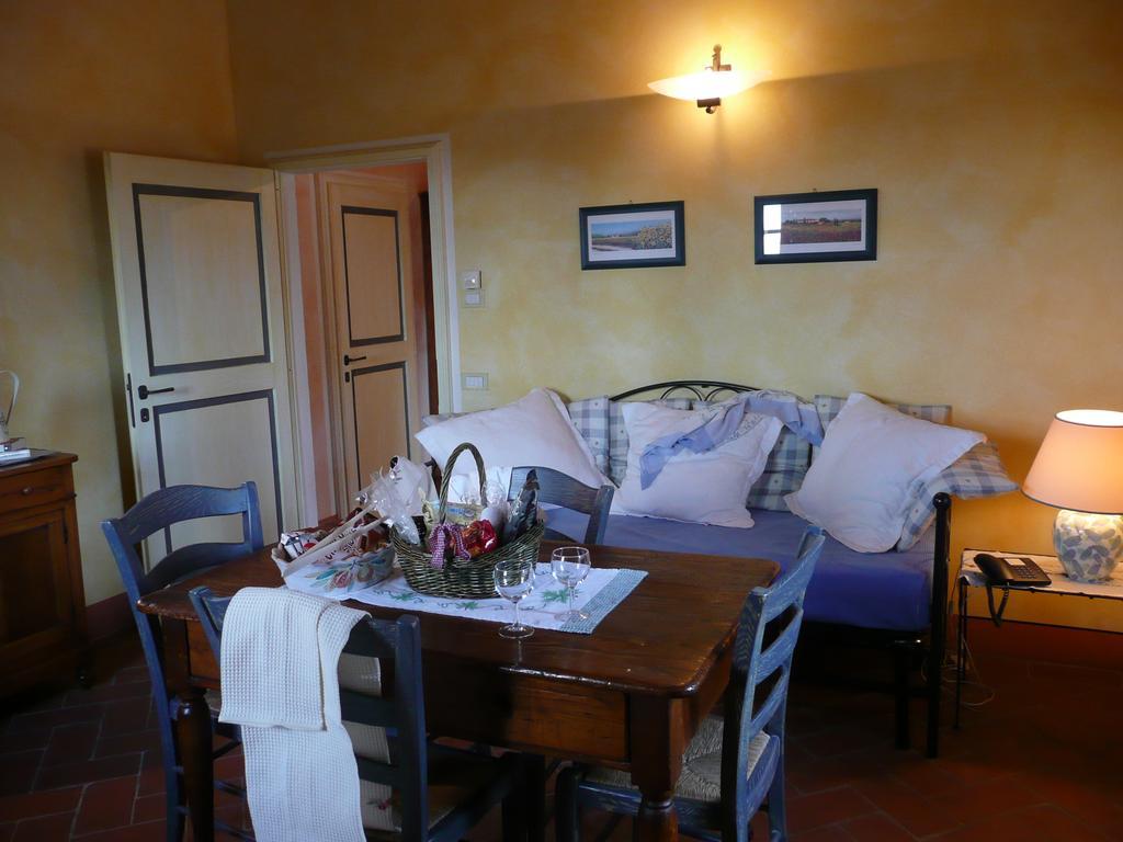 Il Borghetto Tuscan Holidays Сан-Джиминьяно Экстерьер фото